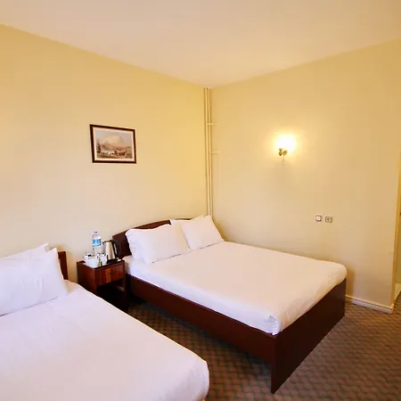 Отель Historia-special Category 4*