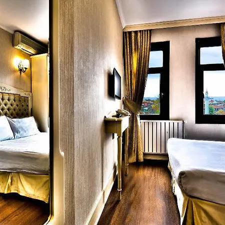 Отель Historia-special Category 4*