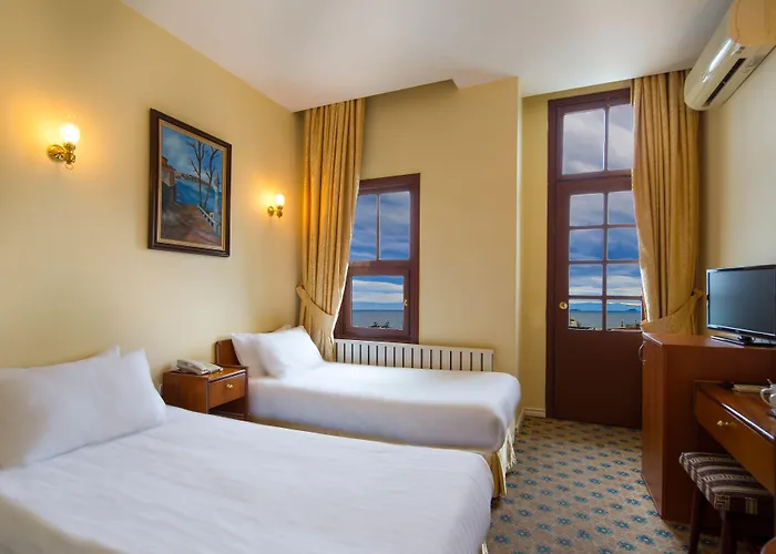 Historia-special Category Hotel