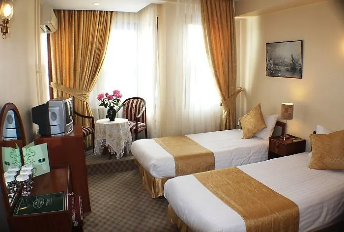 Historia-special Category Hotel Istanboel